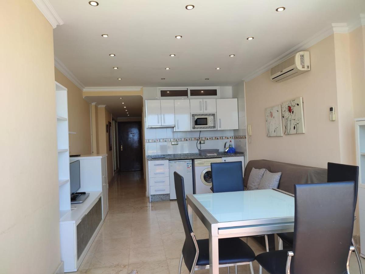 Turisstiko La Roca Chica 2 Apartment Torremolinos Exterior photo