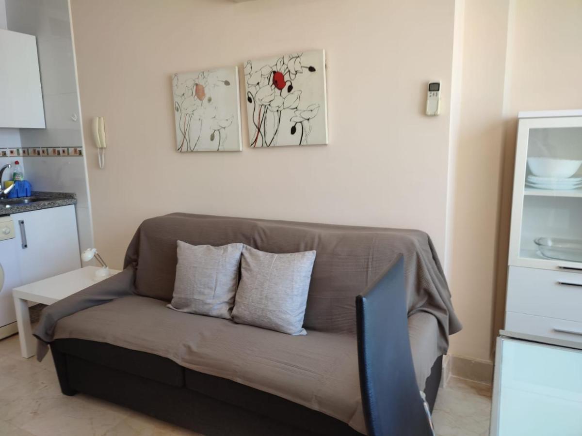 Turisstiko La Roca Chica 2 Apartment Torremolinos Exterior photo