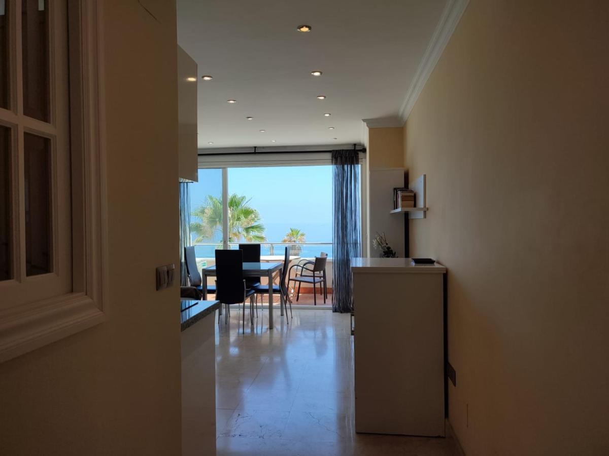 Turisstiko La Roca Chica 2 Apartment Torremolinos Exterior photo