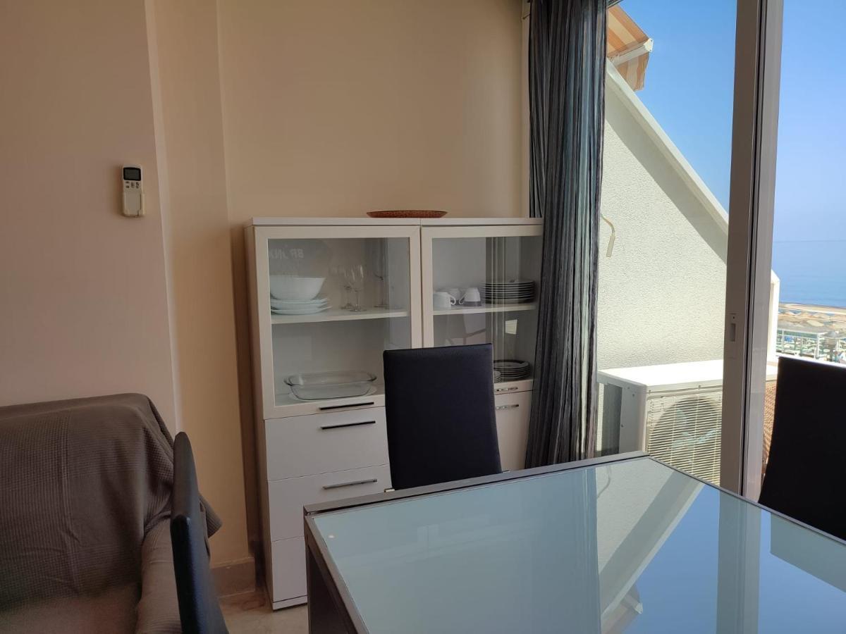 Turisstiko La Roca Chica 2 Apartment Torremolinos Exterior photo