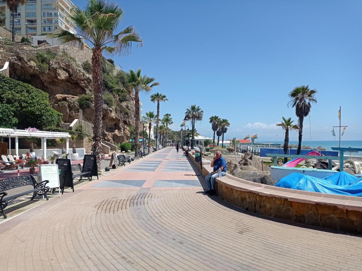 Turisstiko La Roca Chica 2 Apartment Torremolinos Exterior photo